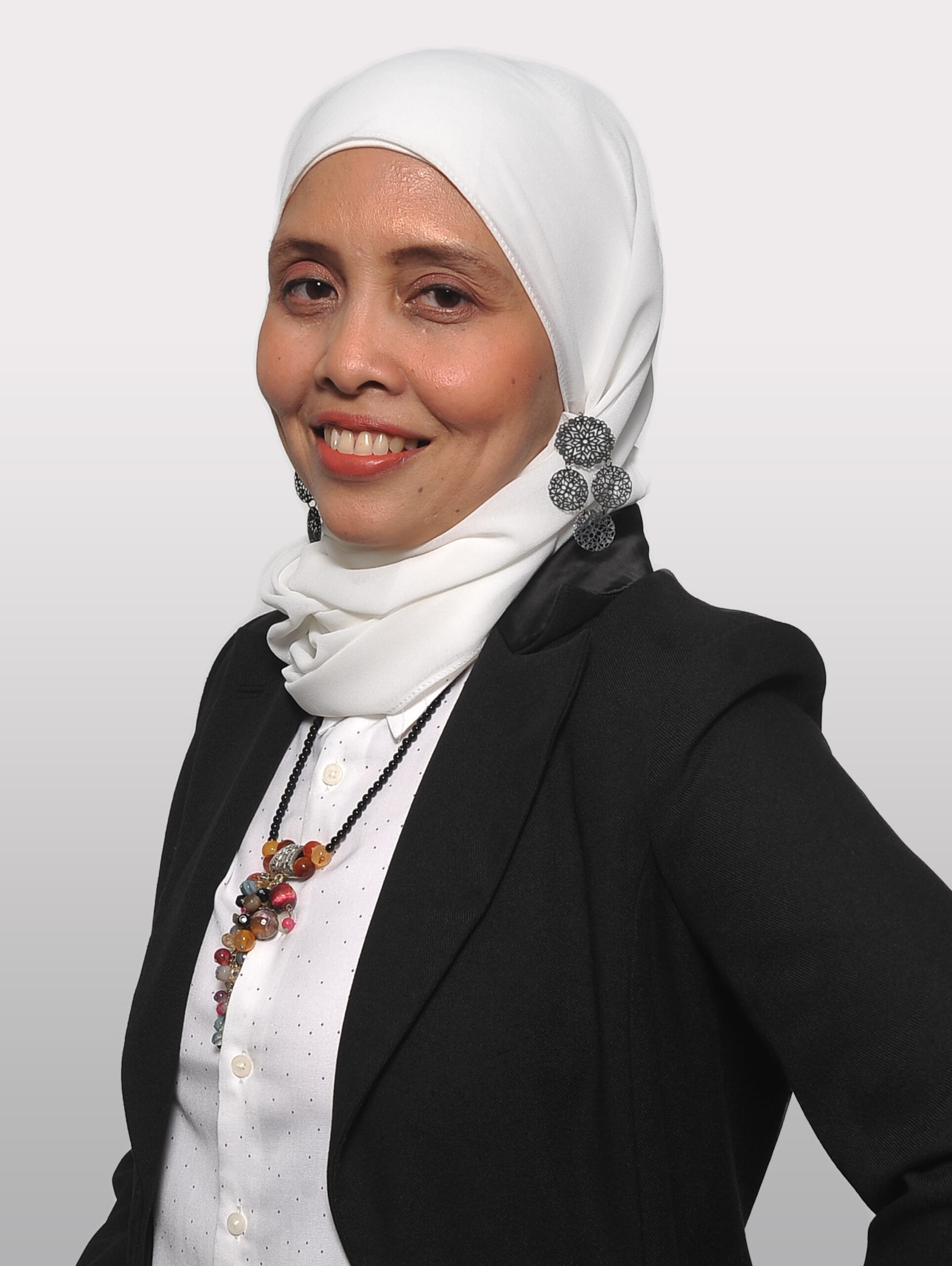 Ts. Olya Dollah